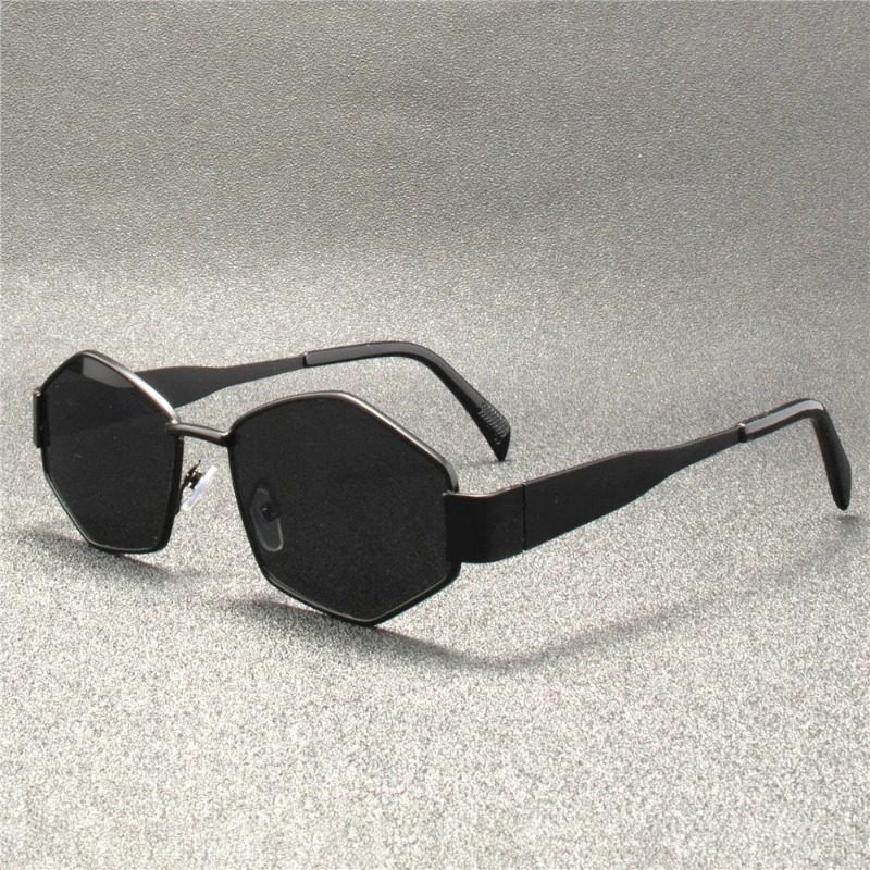 Vintage Punk Style Sunglasses  - Women'S Fashion Eyewear avis et prix