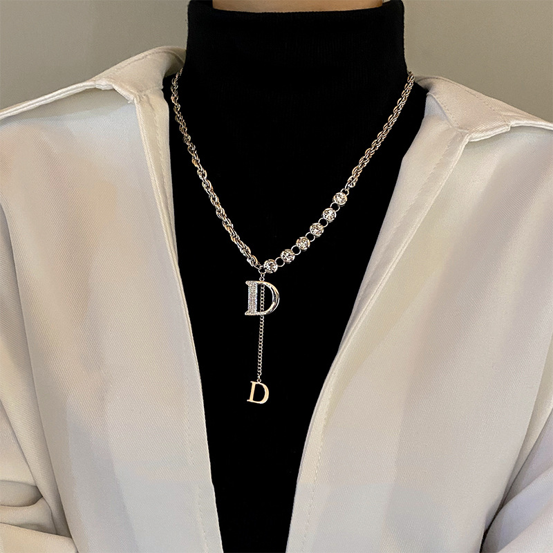 Letter Replica Designer Choker - Women Fashion Brand Logo avis et prix