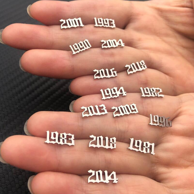 Tiny Year Number Stainless Ste - Women'S Fashion Year 2000 avis et prix