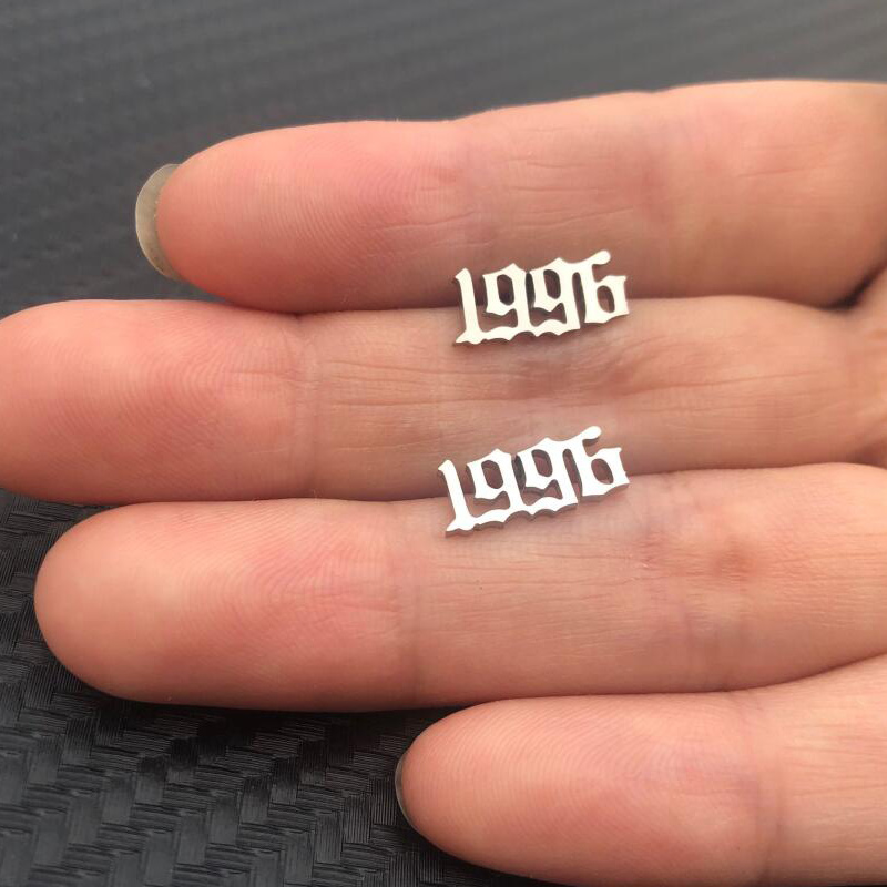 Tiny Year Number Stainless Ste - Women'S Fashion Year 2000 avis et prix