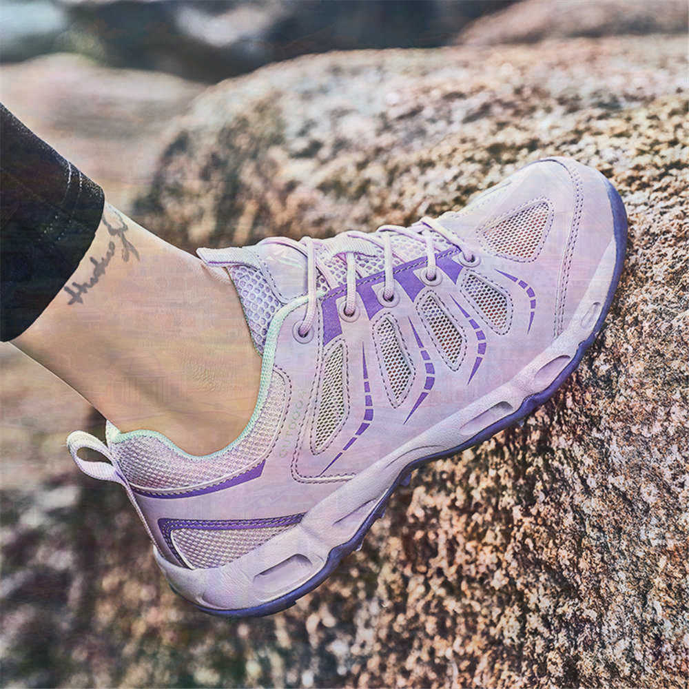 Sumer Round Tip Silver Sneaker - Women'S Fashion Hiking Boots avis et prix