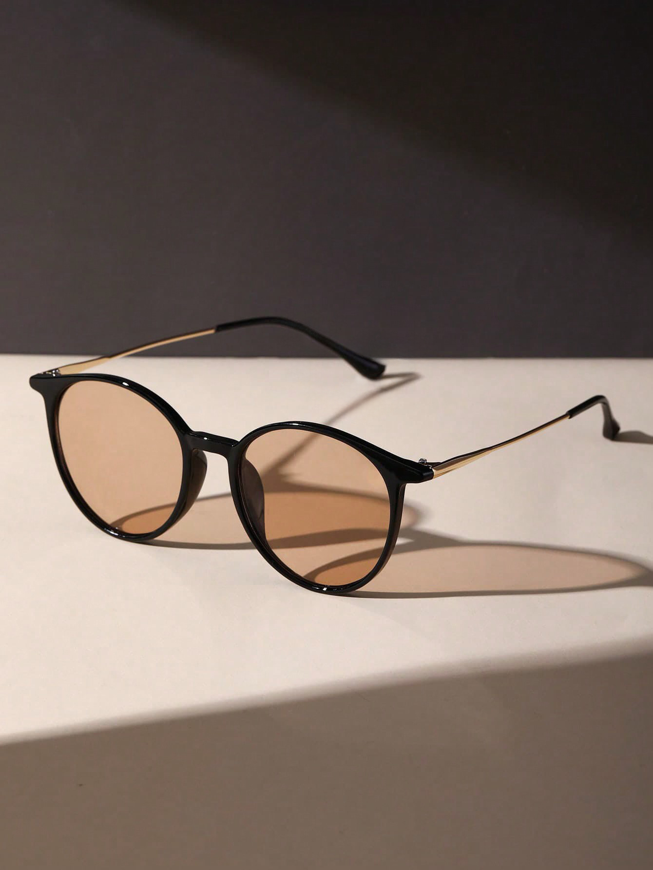 1PC Fashion Round Metal Women  - Women'S Fashion Eyewear avis et prix