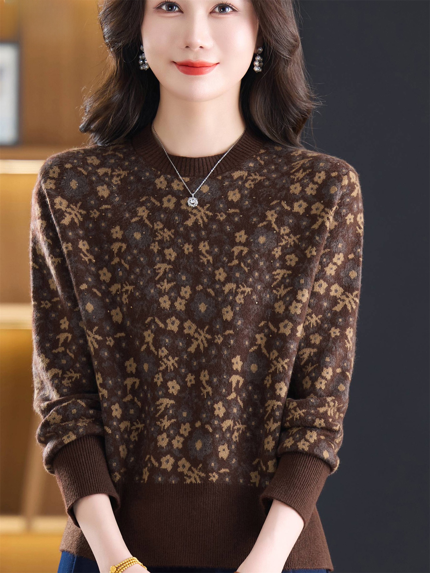 Fashionable round Neck Embroid - Women Fashion Over 60 avis et prix