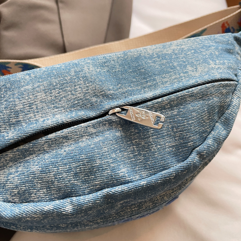 Denim Blue Chest Bags For Wome - Women'S Fashion Boutique avis et prix